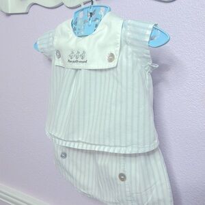 Jacardi newborn matching set with shirt & bubble shorts.